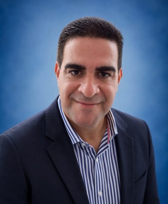 javier-quinones